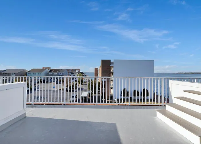 Holiday home 765 Deer Point 3br Townhome Amazing Views From Deck With 2 Parking Spaces