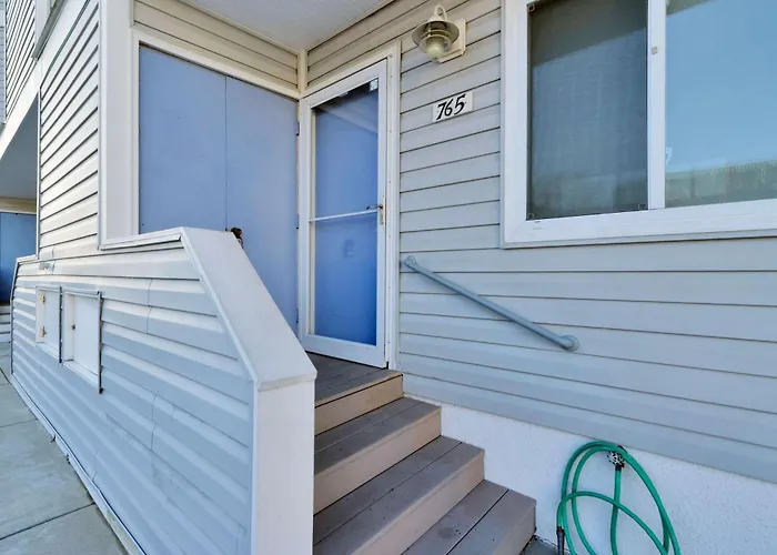 Holiday home 765 Deer Point 3br Townhome Amazing Views From Deck With 2 Parking Spaces Ocean City
